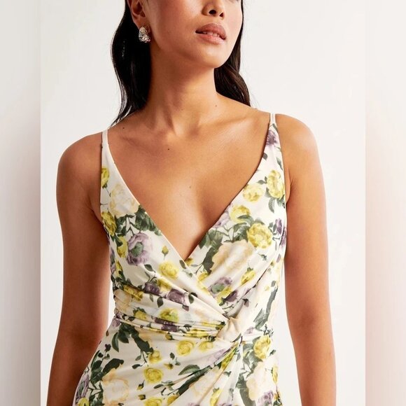 (Brand New) Abercrombie A&F Maxi Dress - Picture 4 of 8